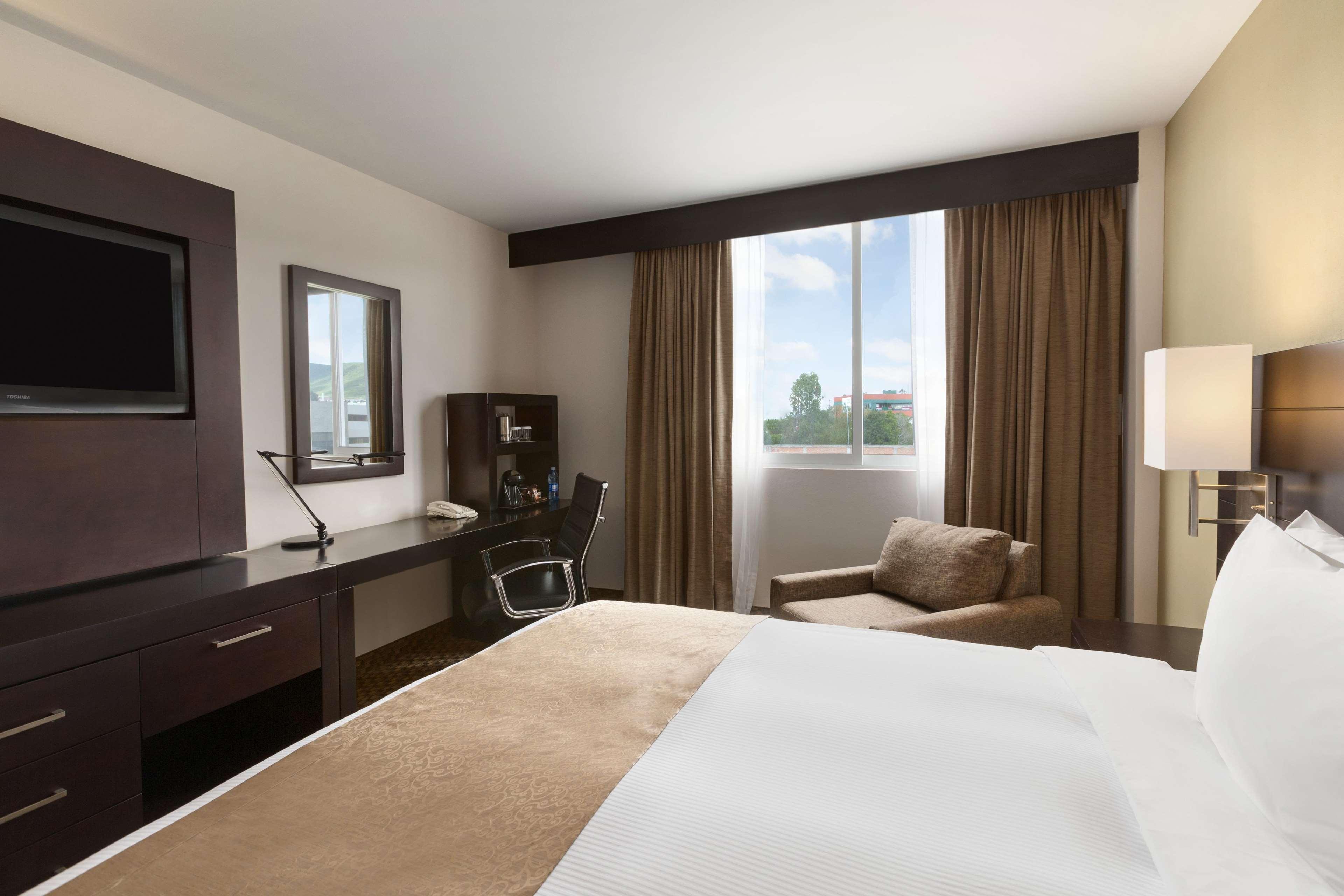 Hotel Doubletree By Hilton Querétaro Exteriér fotografie