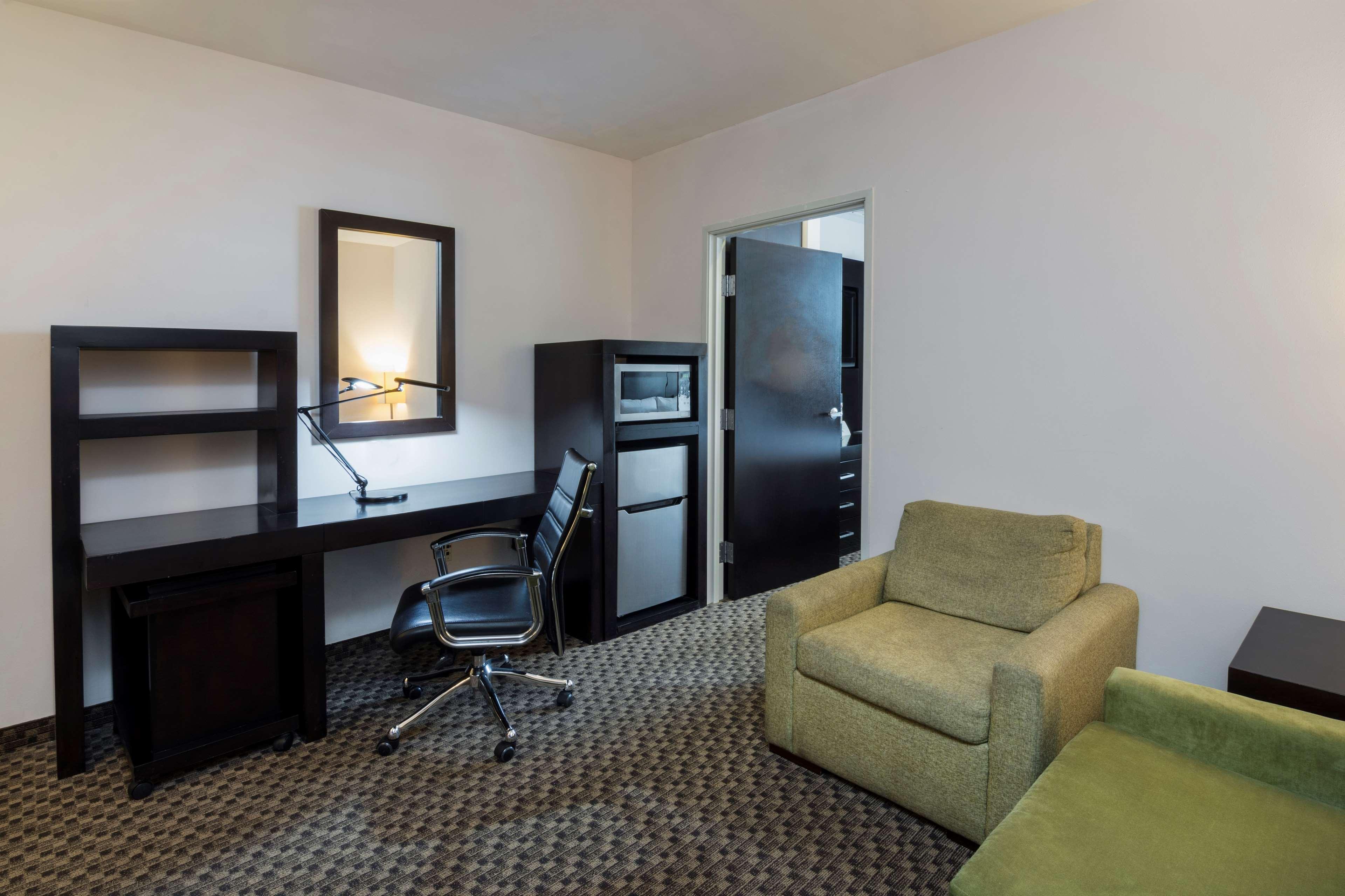 Hotel Doubletree By Hilton Querétaro Exteriér fotografie