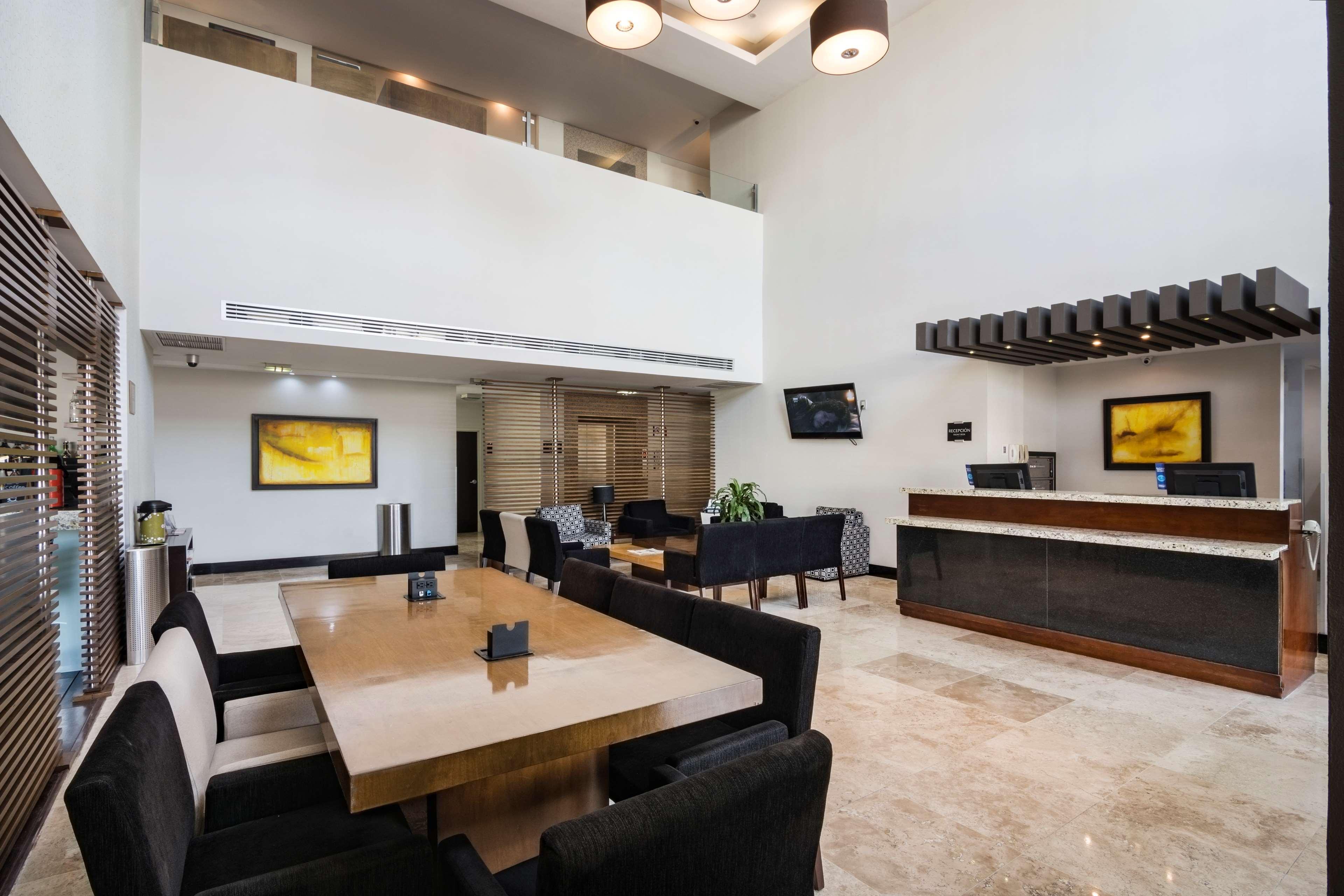 Hotel Doubletree By Hilton Querétaro Exteriér fotografie