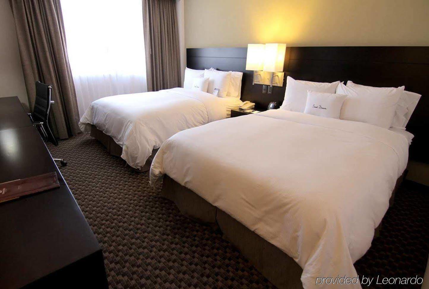 Hotel Doubletree By Hilton Querétaro Pokoj fotografie